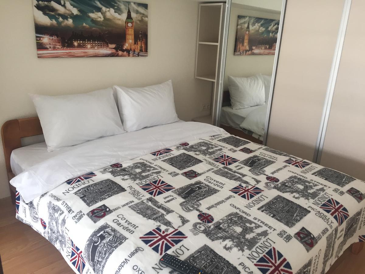 Marysmart Apartment Kiev Luaran gambar